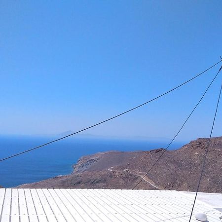 Traditional Renovated House In The Centre Of Anafi Exterior foto